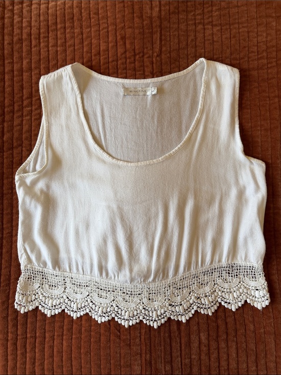 MINKPINK Tops - MINKPINK Ivory Crochet-Hem Cropped Tank